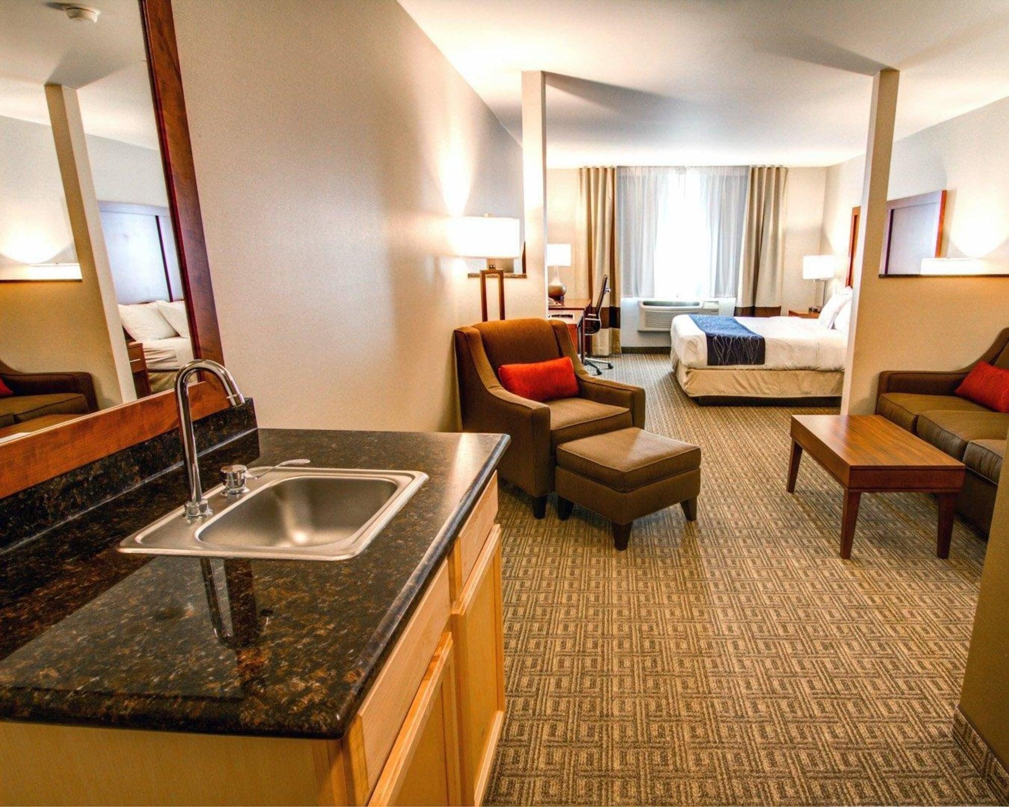 Comfort Inn & Suites Murrieta Temecula Wine Country Exteriör bild