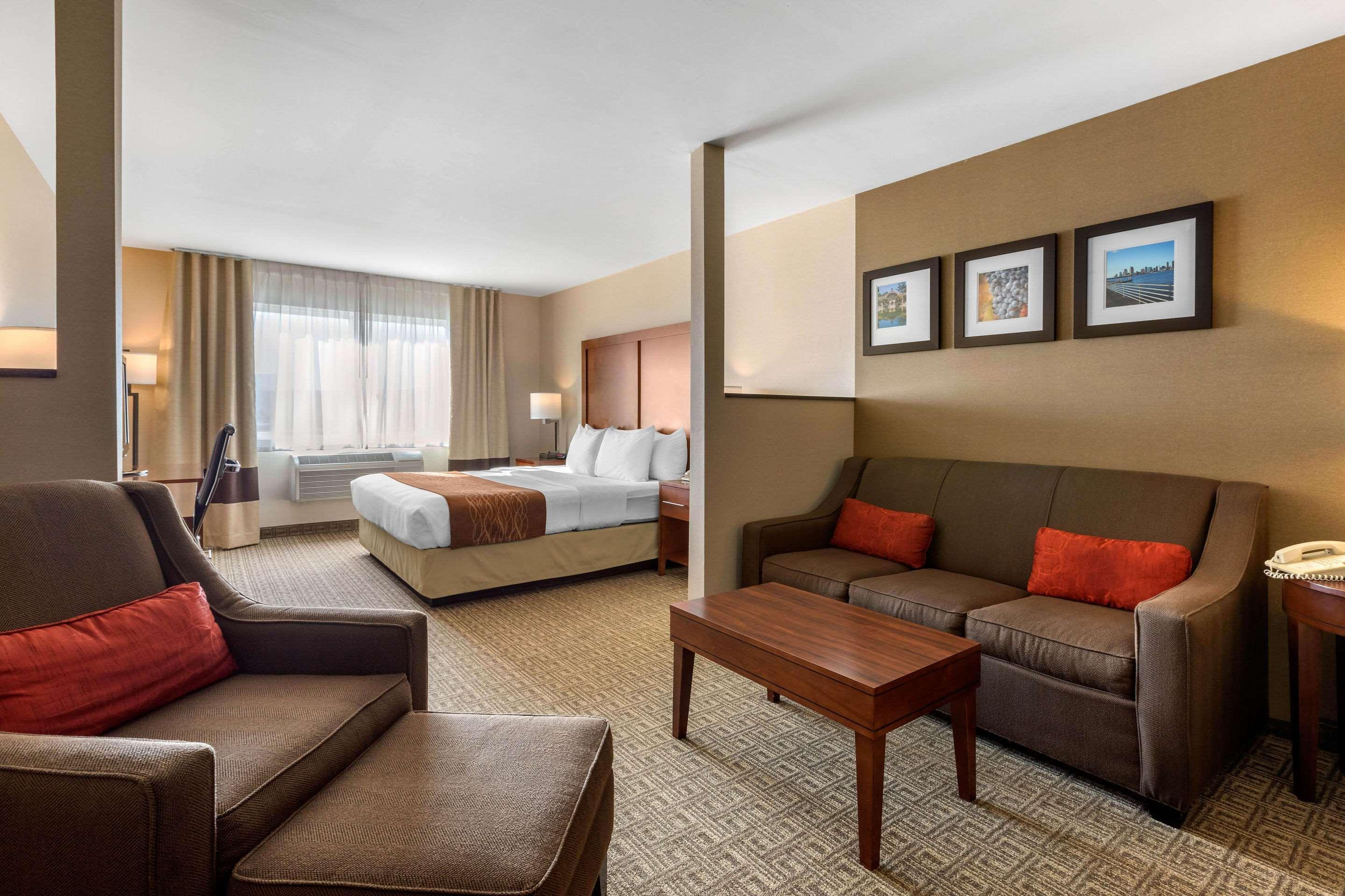 Comfort Inn & Suites Murrieta Temecula Wine Country Exteriör bild