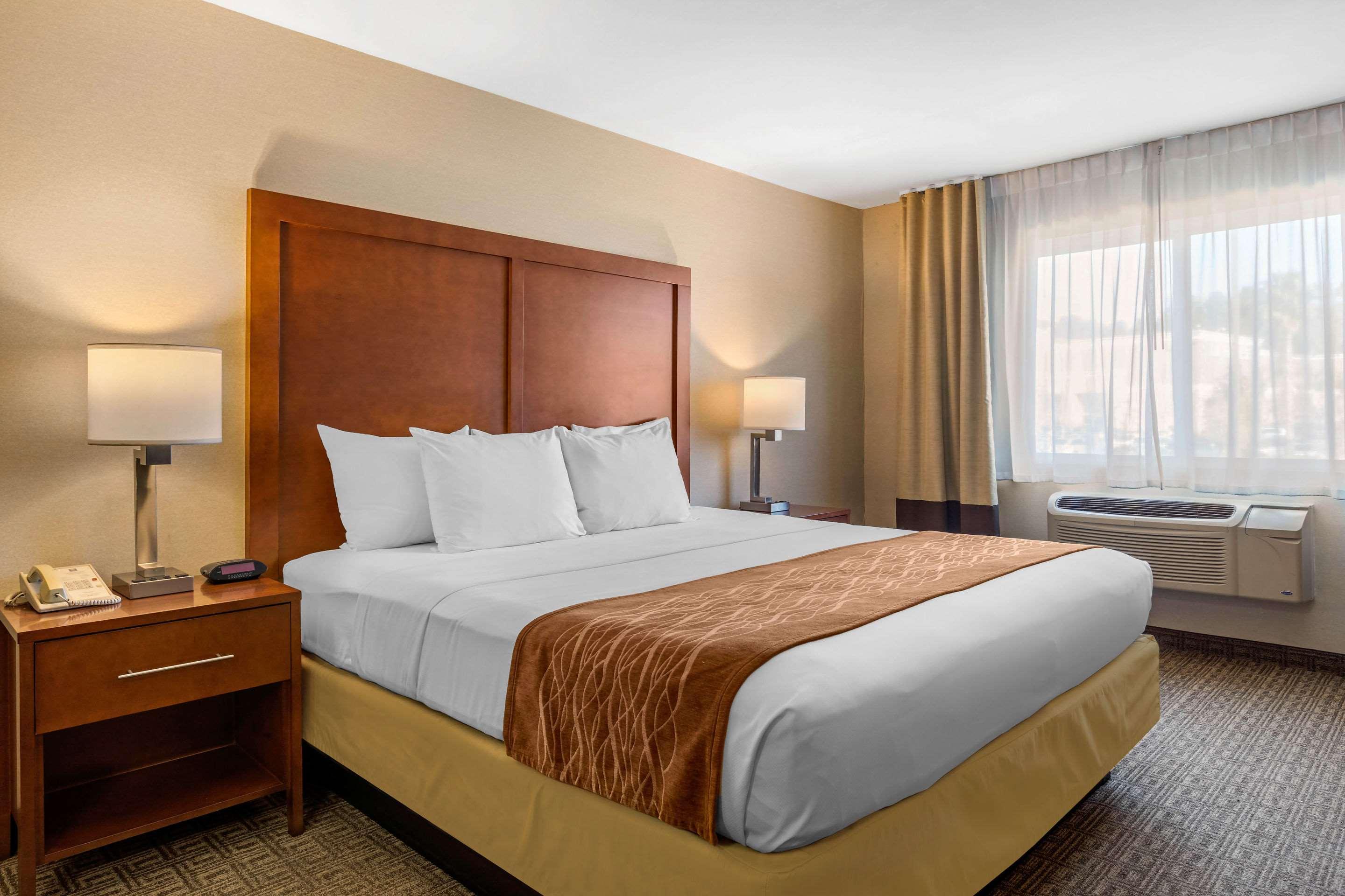 Comfort Inn & Suites Murrieta Temecula Wine Country Exteriör bild
