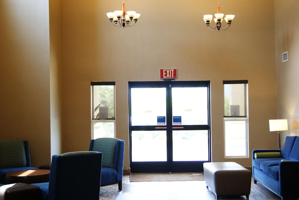 Comfort Inn & Suites Murrieta Temecula Wine Country Exteriör bild