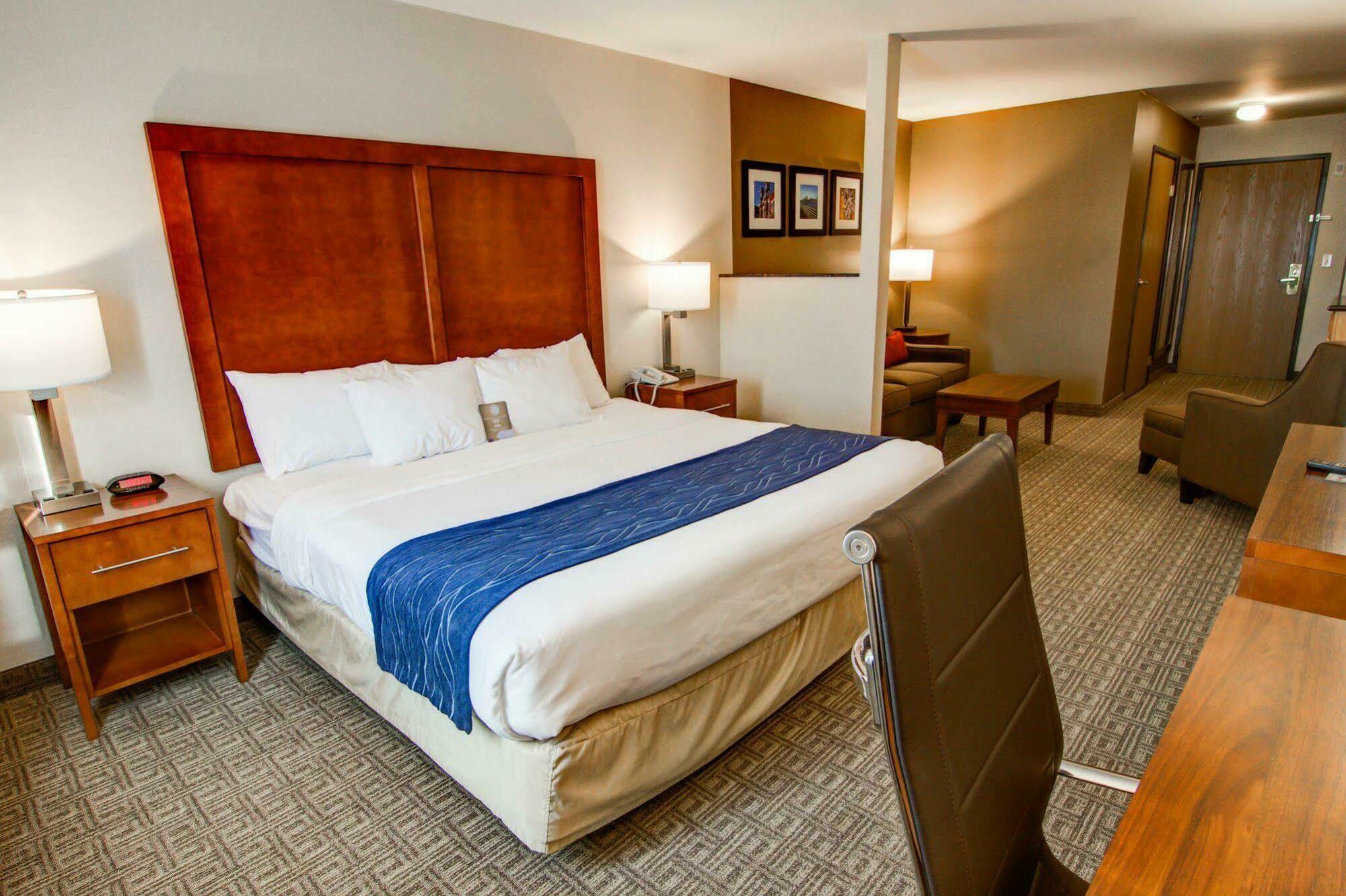 Comfort Inn & Suites Murrieta Temecula Wine Country Exteriör bild
